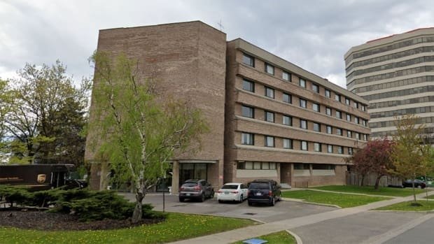 long-term-care-home-in-toronto-reports-25-covid-19-deaths-air