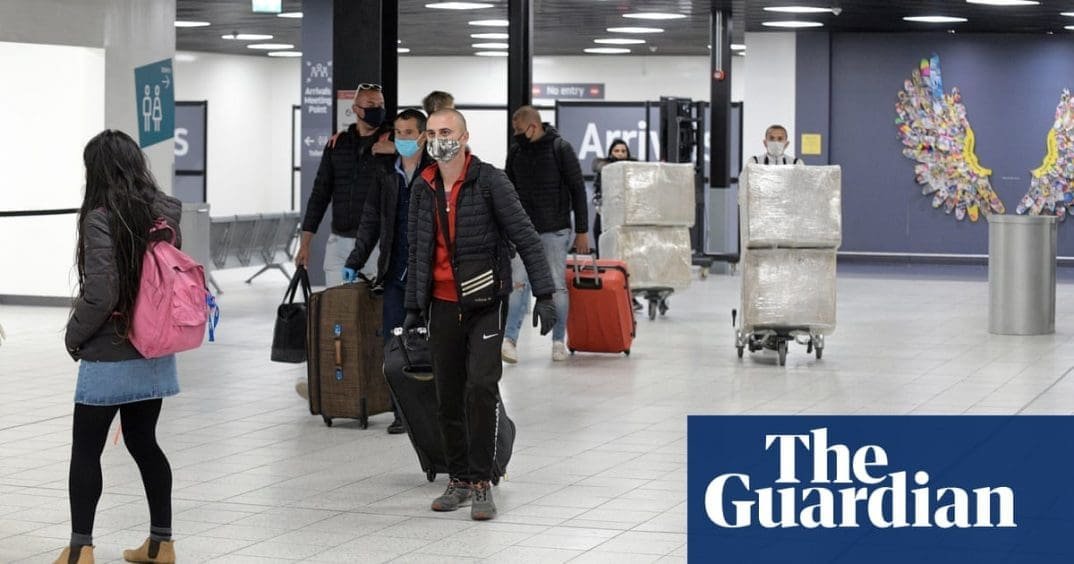 95,000 have entered UK from abroad during coronavirus lockdown